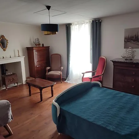 Papillon De La Peroterie Δωμάτια σε οικογενειακή κατοικία *